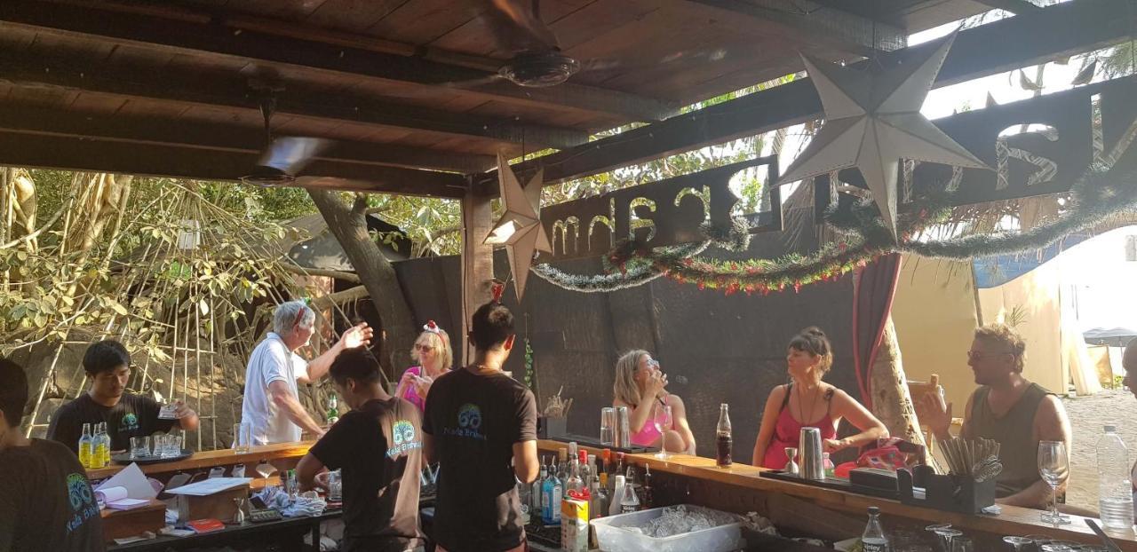 Nada Brahma Patnem Beach エクステリア 写真